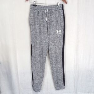 Under Armour Women's Grey Jogger Style Sweatpants Size Large